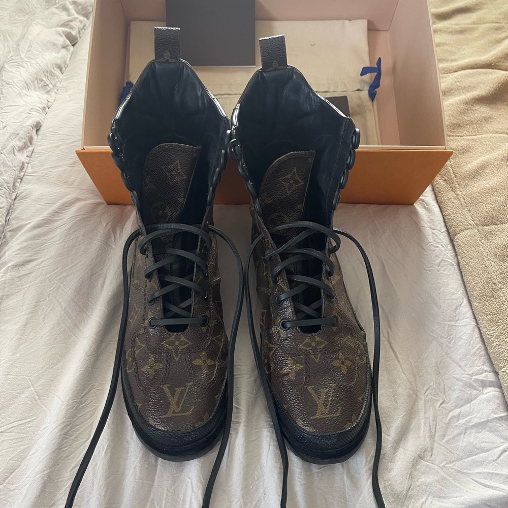 Women’s Louis Vuitton lace up boots